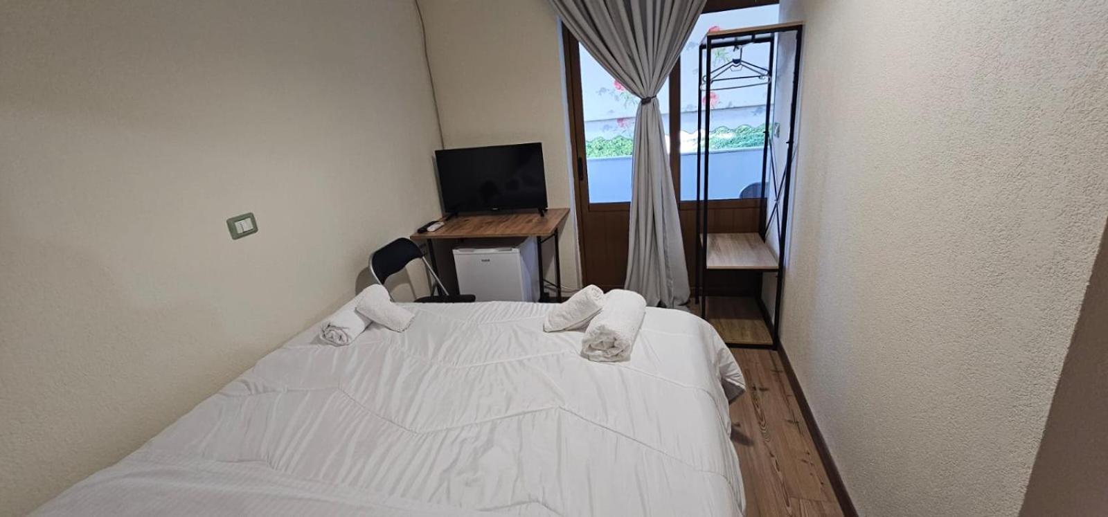 Hotel Sofra จีโรคาสเตอร์ ภายนอก รูปภาพ