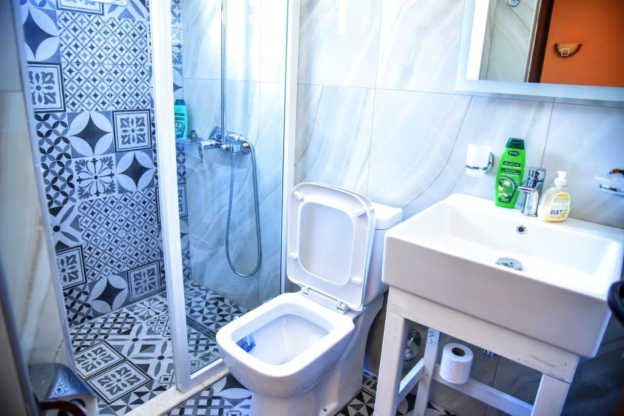 Hotel Sofra จีโรคาสเตอร์ ภายนอก รูปภาพ